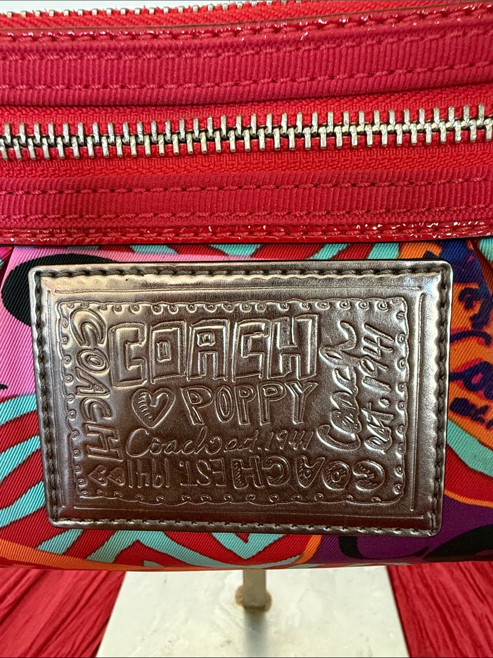 Coach poppy Red and Pink Graphic Shoulder Bag with Silver Plate - Picture 2 of 16